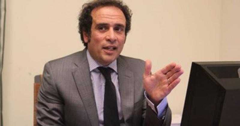 عمرو حمزاوي: إسرائيل تستعد لتوجيه ضربات قوية لطهران