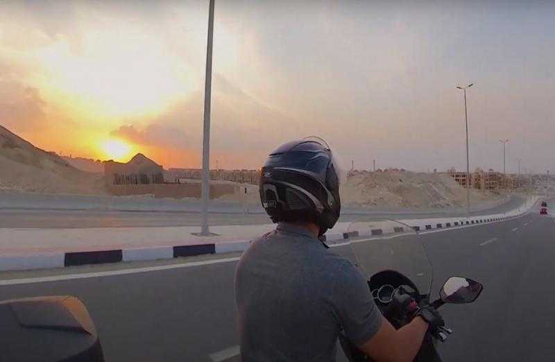 ضبط 944 مخالفة لقائدي الدراجات النارية لعدم ارتداء الخوذة