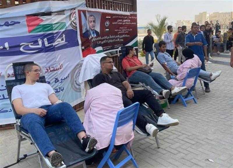 لليوم الثاني..استمرار حملات التبرع بالدم بمركز شباب الأقصر