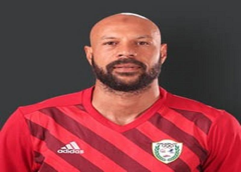 مدافع الطلائع يكشف حقيقة مفاوضات الزمالك