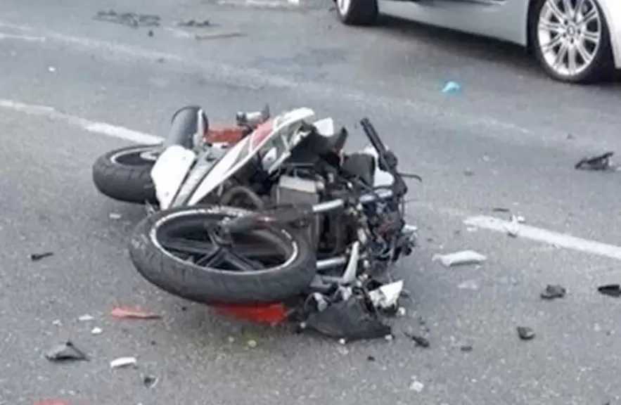 إصابة 3 مواطنين في حادث تصادم دراجة نارية بشارع المدينة المنورة وسط مدينة الأقصر