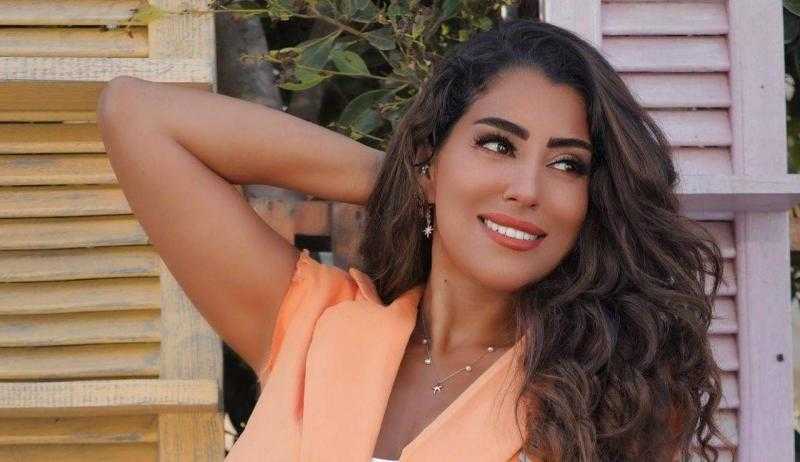 آيتن عامر ترد على الهجوم عليها بسبب الترويج لأعمالها: بلاش نزايد على بعض