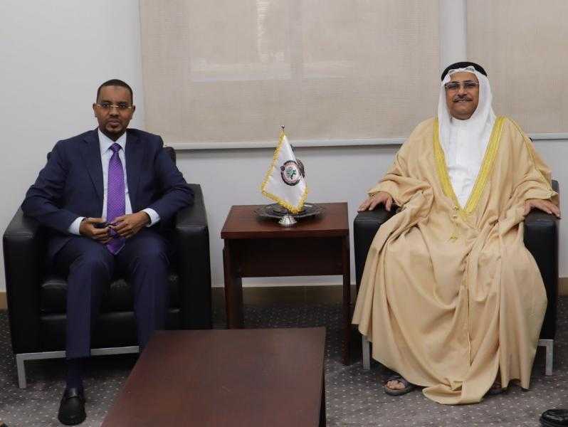”العسومي” يؤكد دعم البرلمان العربي للصومال في حربها ضد الإرهاب