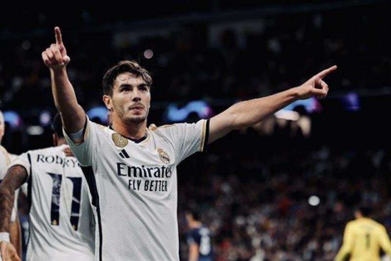 دياز: ريال مدريد قدم مباراة مثالية أمام غرناطة