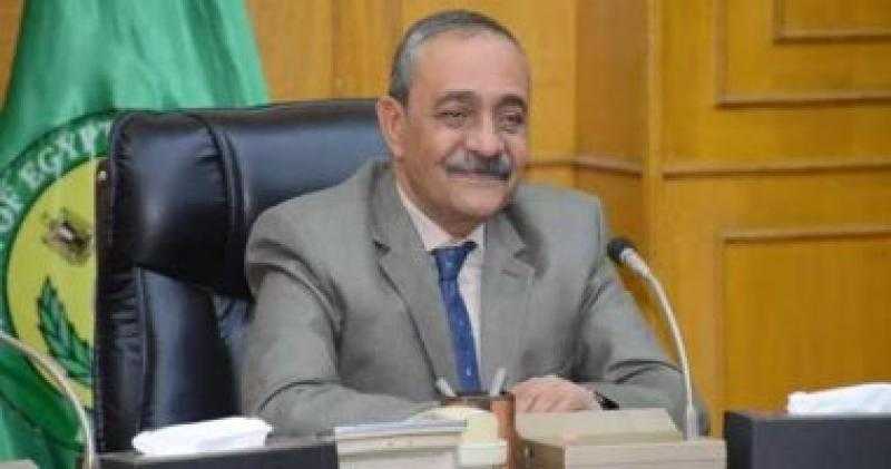 محافظ الإسماعيلية يبعث برقية تهنئة للرئيس السيسي لفوزه بالانتخابات الرئاسية