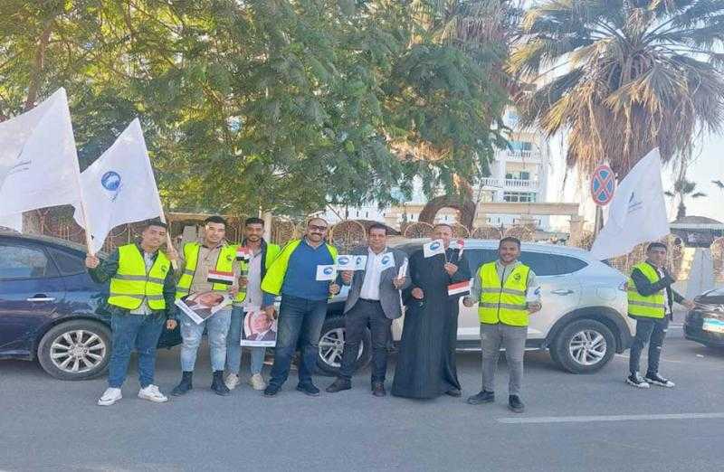 مسيرة حاشدة بالسيارات في سوهاج احتفالا بفوز الرئيس السيسي بالانتخابات