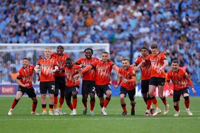 الاتحاد الإنجليزي يقرر إعادة مباراة بورنموث ولوتون تاون