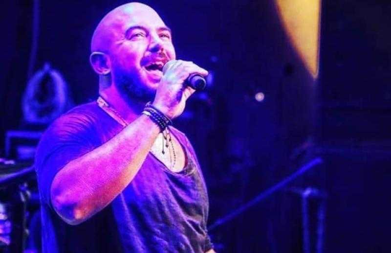 محمود العسيلي: فيلم ”خليج نعمة” مش تجربتي المفضلة.. ”ممثلتش فيه والأغاني كانت حلوة”