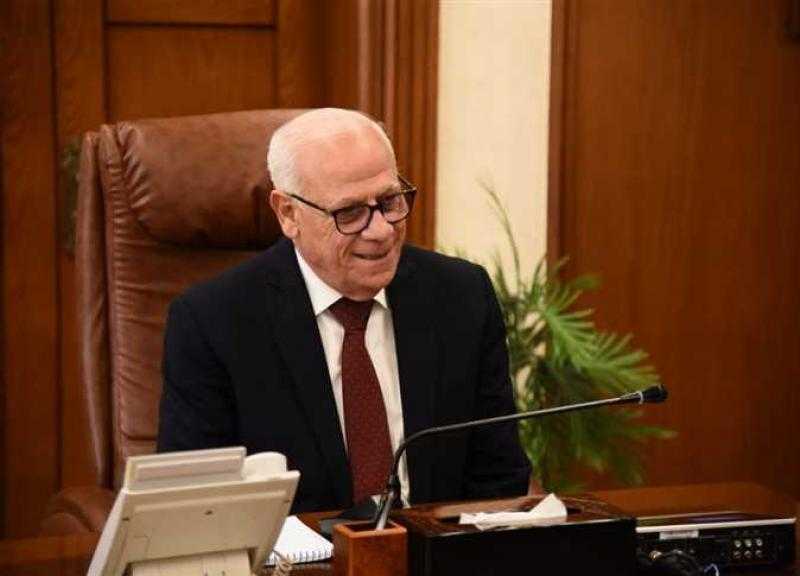 محافظ بورسعيد: تحولنا من مدينة تجارية إلى أخرى صناعية وزراعية بفترة وجيزة