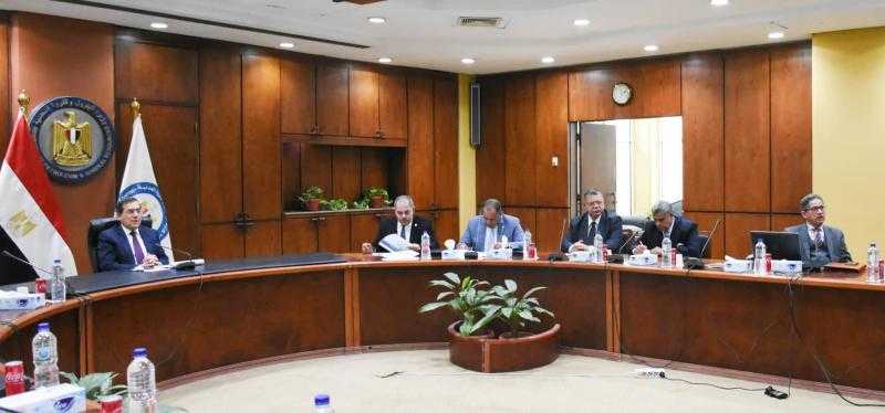 طارق الملا: الاتفاقيات البترولية الجديدة ستجذب استثمارات جديدة لقطاع البترول