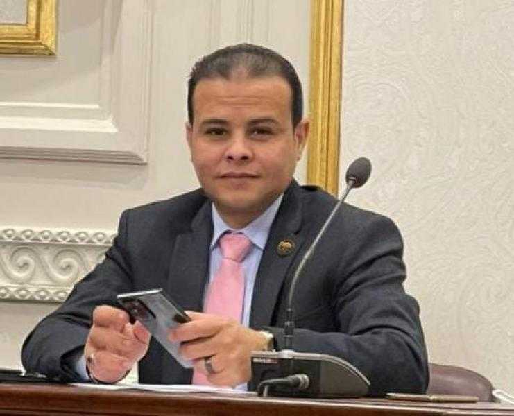 مدحت الكمار: موقف السيسي تاريخي في رفض تصفية القضية الفلسطينية وحماية الأمن القومي