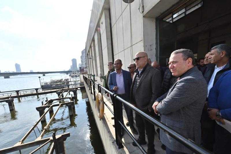 وزير الإسكان يتفقد محطة تنقية مياه الشرب بالجيزة بطاقة 150 ألف م3 يوميا.. صور