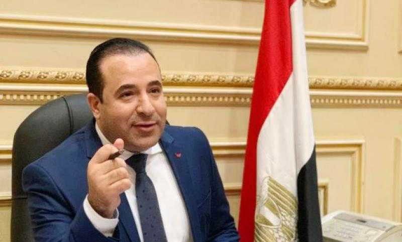 أحمد بدوي: 5 مليارات جنيه لتطوير مناطق غير متوفر بها شبكات اتصالات