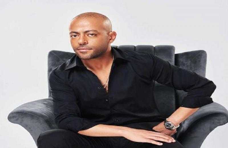 تامر عاشور يستعد لطرح أولى أغنياته بالعام الجديد «هيجيلي موجوع»
