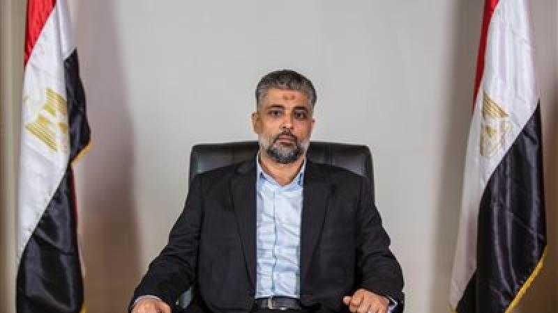 رئيس حزب نداء مصر يطالب بتغيير شامل للحكومة وتعيين رئيس وزراء اقتصادي