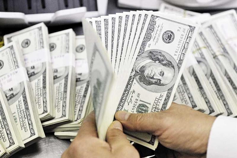 تجديد حبس متهمين بالاتجار في النقد الأجنبي بالسوق السوداء ببولاق أبو العلا