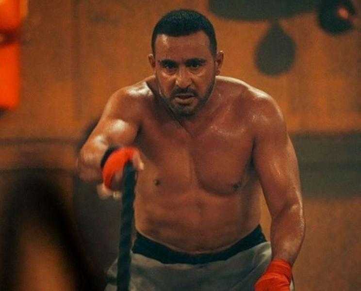 أحمد السقا ينشر صورا جديدة من مسلسله الجديد جولة أخيرة قبل عرضه الخميس المقبل