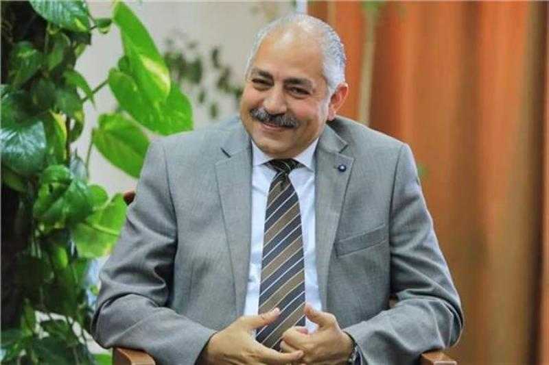 أبو العينين ناعيا العامري فاروق: كان نموذجا في البذل والعطاء.. وسيظل اسمه خالدًا في صحائف البطولة والإنجاز