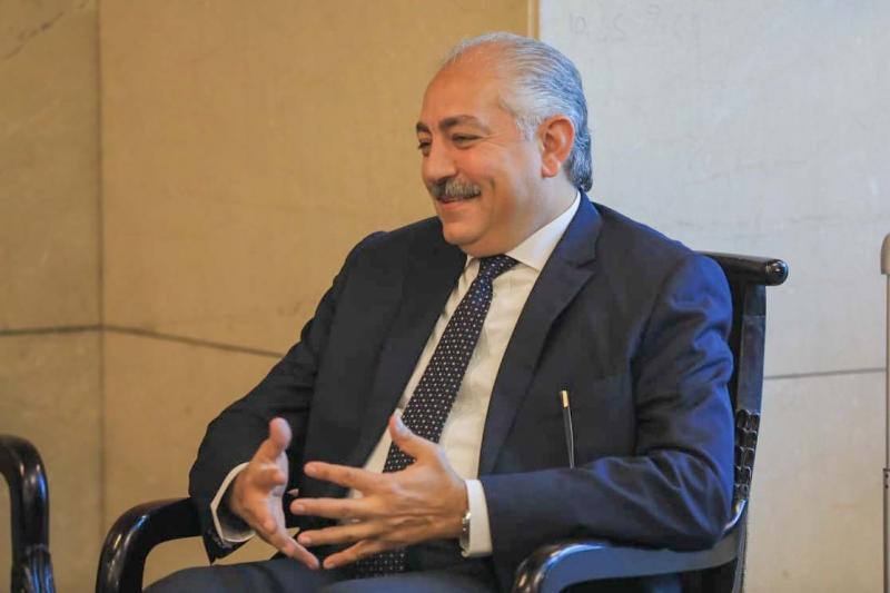 أحمد فهمي ينعي العامري فاروق: كان نعم الشخص وقمة في الاحترام والأدب