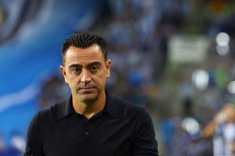 تشافي هرنانديز يعلن رحيله عن قيادة برشلونة بنهاية الموسم