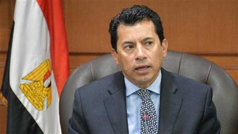 وزير الرياضة يلتقي أعضاء اللجنة العليا لسلسلة أندية نادى النادي