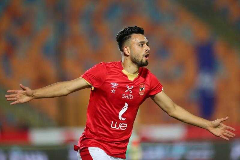 المصري يعلن تعاقده مع صلاح محسن
