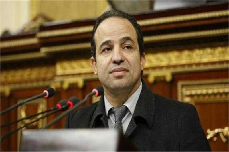 النائب محمد إسماعيل يضع روشتة للمشكلة الاقتصادية الحالية