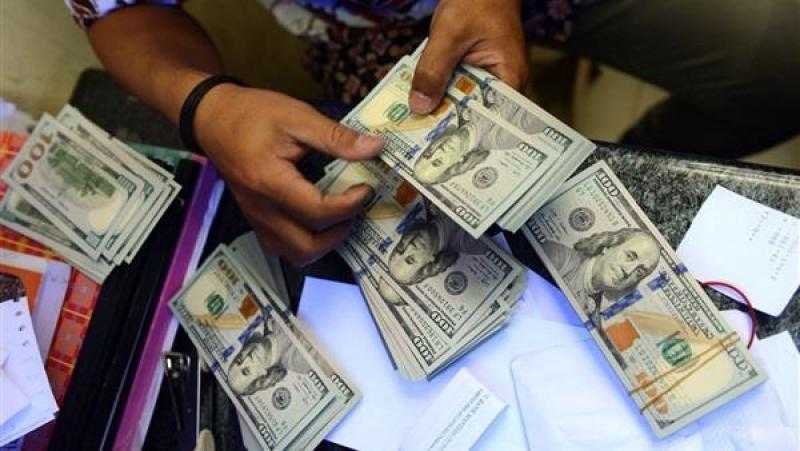 سقوط تاجر ملابس لقيامه بغسل 10 ملايين جنيه متحصلة من تجارة النقد الأجنبي بالقاهرة