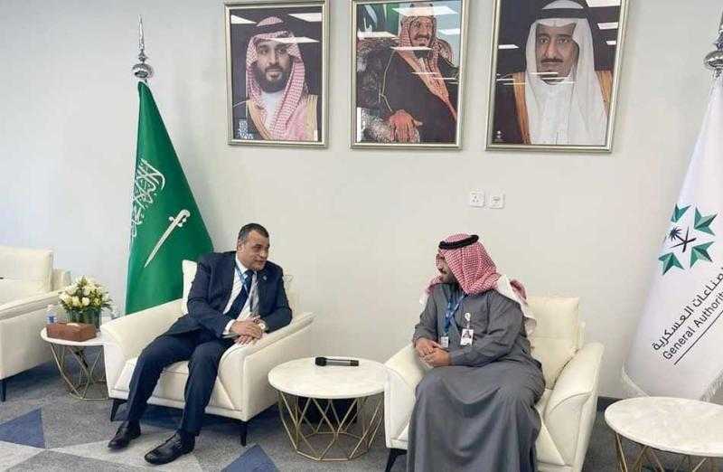 وزير الدولة للإنتاج الحربي يحضر افتتاح معرض الدفاع العالمي بالسعودية| صور
