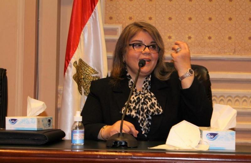 وكيل مجلس الشيوخ تطالب بإعداد حملات ترويجية وفتح أسواق جديدة للمحاصيل والفواكه