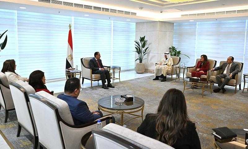رئيس الوزراء يلتقي رئيس مجموعة البنك الإسلامي للتنمية لمناقشة سبل التعاون المشترك