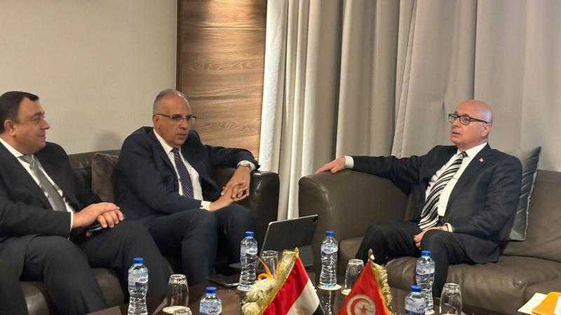 وزير الري يناقش مع نظيره التونسي الرؤية الموحدة لمنتدى البحر المتوسط للمياه| صور