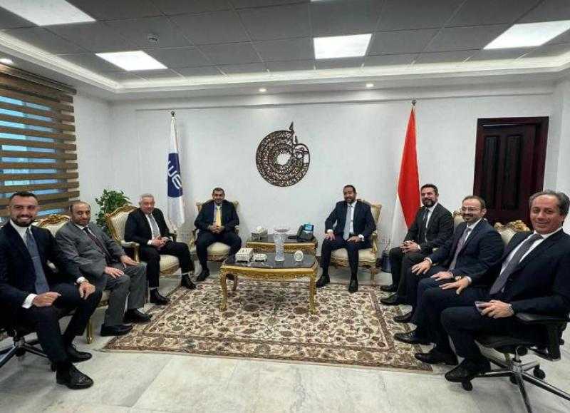 مباحثات بين رئيس المصرية للاتصالات والمدير التنفيذي للقطرية للأقمار الصناعية