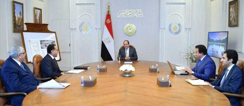 الرئيس السيسي يؤكد متابعته المستمرة والدقيقة لأحوال المواطنين