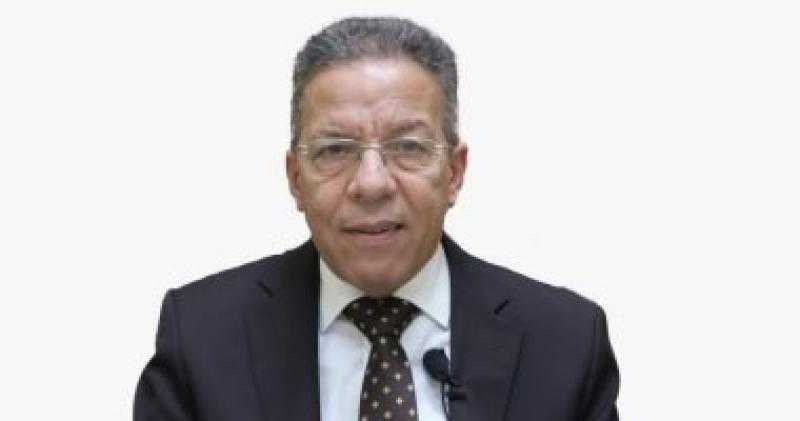الأطباء: نأمل من الرئيس أن يوجه بتعديل هياكل الأجور للأطباء وزيادتها