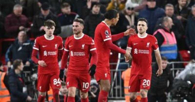 تشكيل ليفربول لمواجهة بيرنلي اليوم في الدوري الإنجليزي