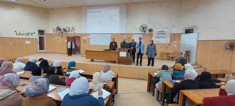 رئيس جامعة بنها يتفقد سير بدء الفصل الدراسي الثاني بـ 4 كليات.. صور