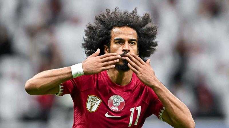 أكرم عفيف ينفرد بقمة هدافي أمم آسيا 2023