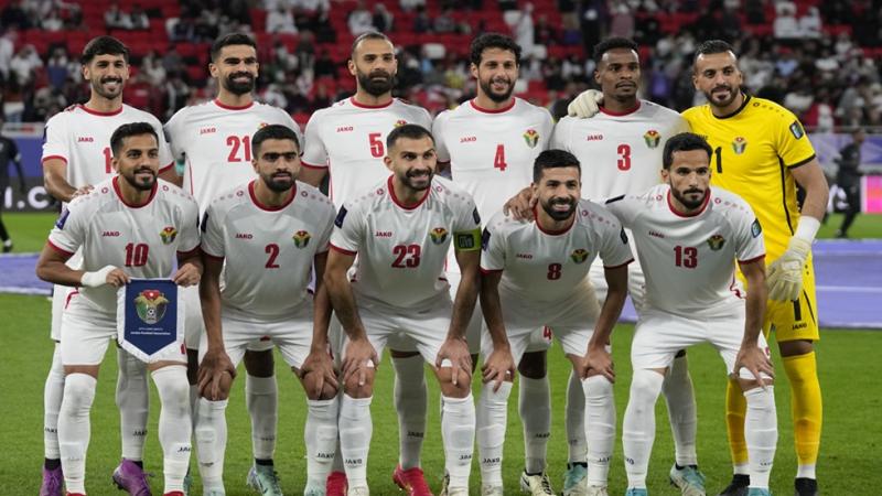 الملك عبد الله الثاني يهنئ منتخب بلاده بعد حصوله على المركز الثاني في بطولة كأس الأمم الآسيوية