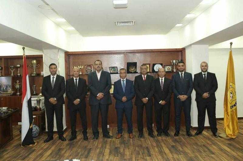 الإسماعيلي يعتمد الصفقات الجديدة والراحلين عن «الدراويش»
