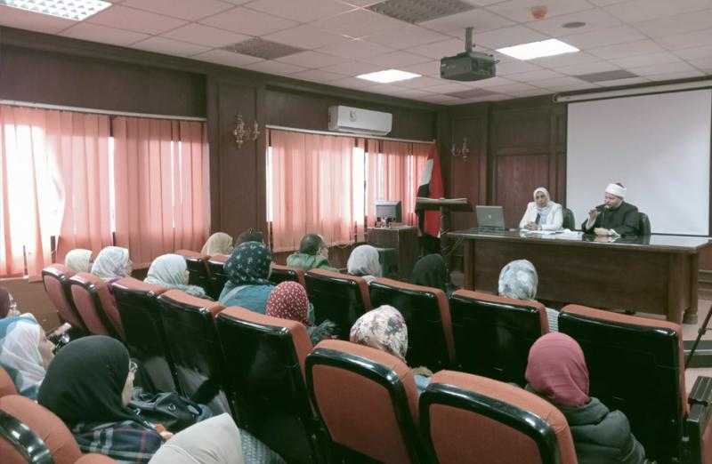 تنظيم ندوتين تثقيفيتين للعاملين بشركات الإنتاج الحربي حول ”سبل مواجهة العنف ضد المرأة”