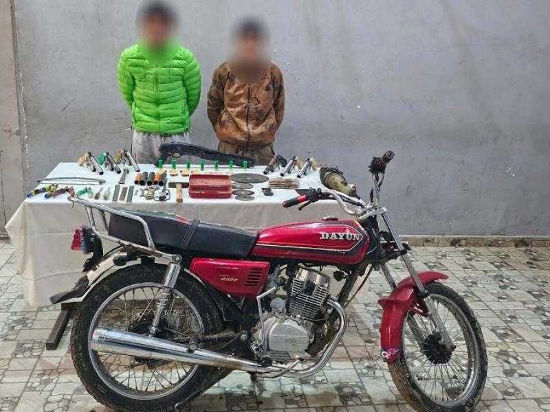 ضبط عاطلين يديران ورشة لتصنيع الأسلحة النارية في البحيرة