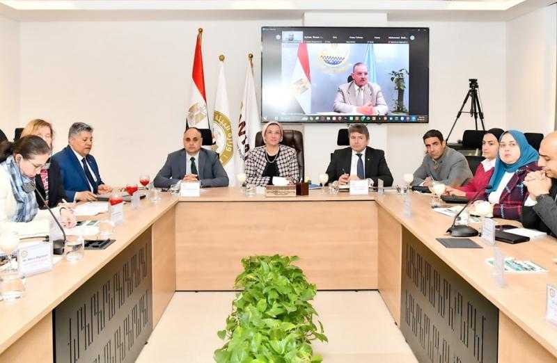 ياسمين فؤاد تترأس لجنة تسيير البرنامج الوطني لإدارة المخلفات الصلبة