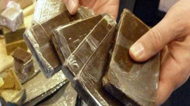 ضبط عاطل بمدينة السلام بحوزته كمية من المخدرات بقصد الاتجار