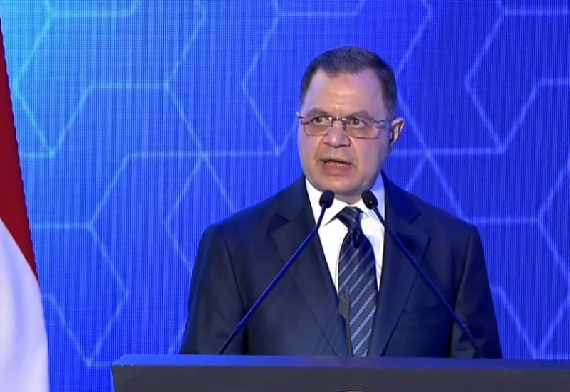 ”الداخلية” تكرم عددا من أسماء الشهداء والمصابين والمتميزين من رجال الشرطة