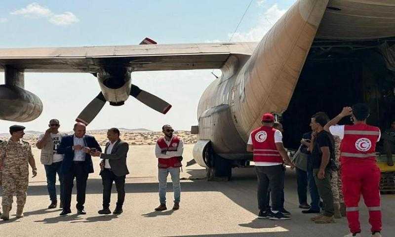 مطار العريش الدولي يستقبل طائرتي مساعدات من الإمارات والسعودية موجهة إلى غزة