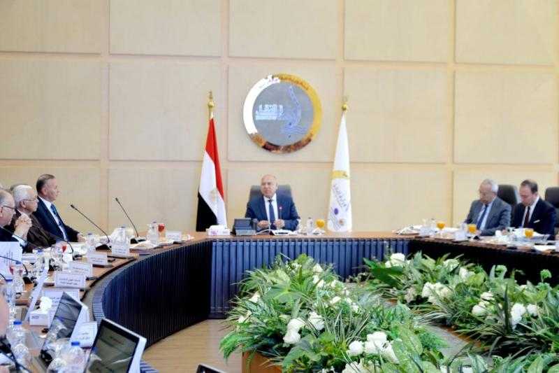وزير النقل يترأس الجمعيات العامة للقابضة للنقل البحري والبري.. مؤكدا: الشركة تحقق 4,218 مليار جنيه صافي ربح