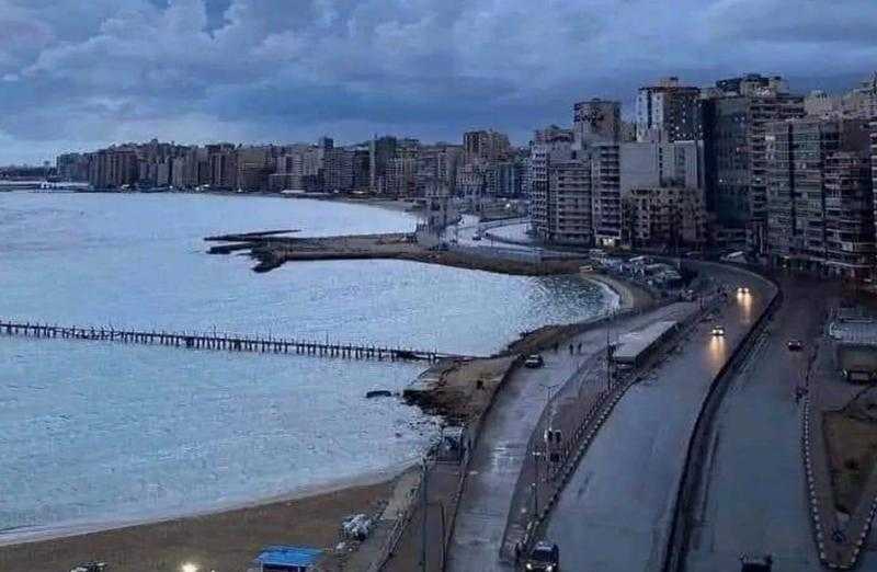 طقس الإسكندرية.. انخفاض طفيف في درجات الحرارة وفرص سقوط أمطار