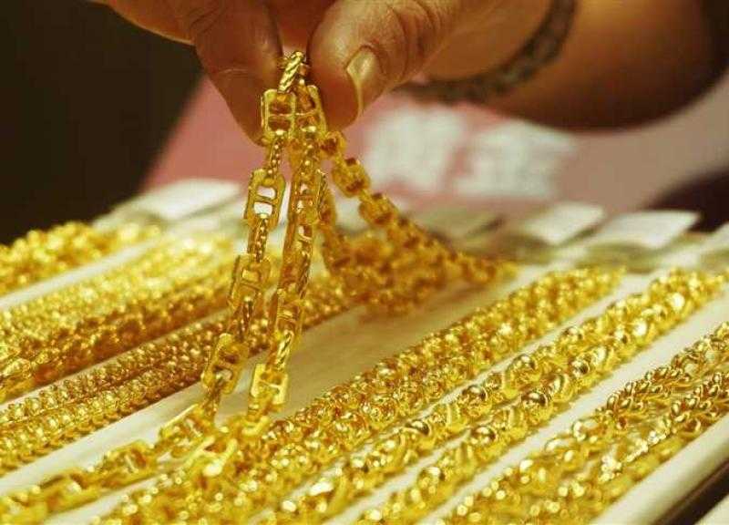 تراجع أسعار الذهب خلال تعاملات اليوم الأربعاء