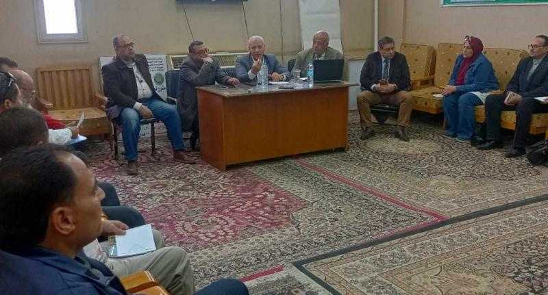 الزراعة تنظم أول ندوة تدريبية للأخصائيين والمرشدين في بني سويف على الممارسات الحديثة في زراعة القطن